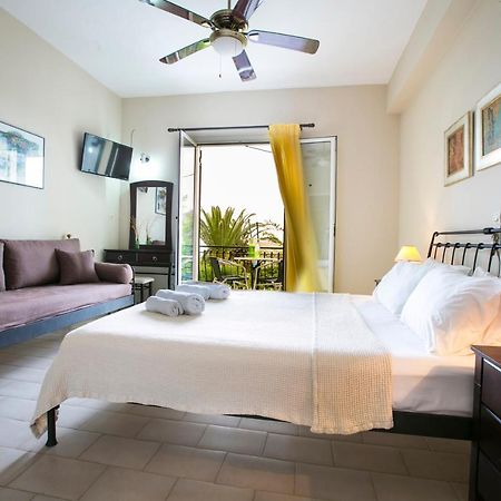 Irena Studios & Apartments سفوروناتا المظهر الخارجي الصورة