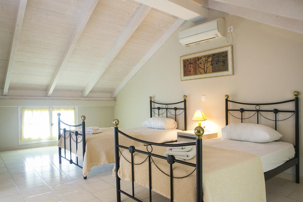 Irena Studios & Apartments سفوروناتا المظهر الخارجي الصورة