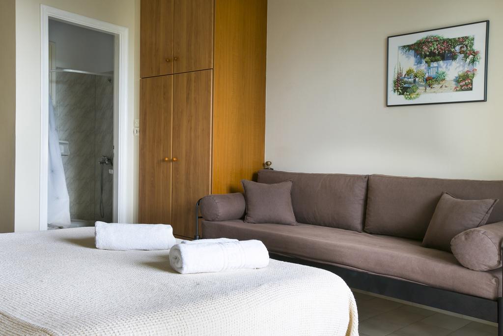 Irena Studios & Apartments سفوروناتا المظهر الخارجي الصورة